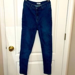 Urban Bliss ultra soft skinny jeans sz 10